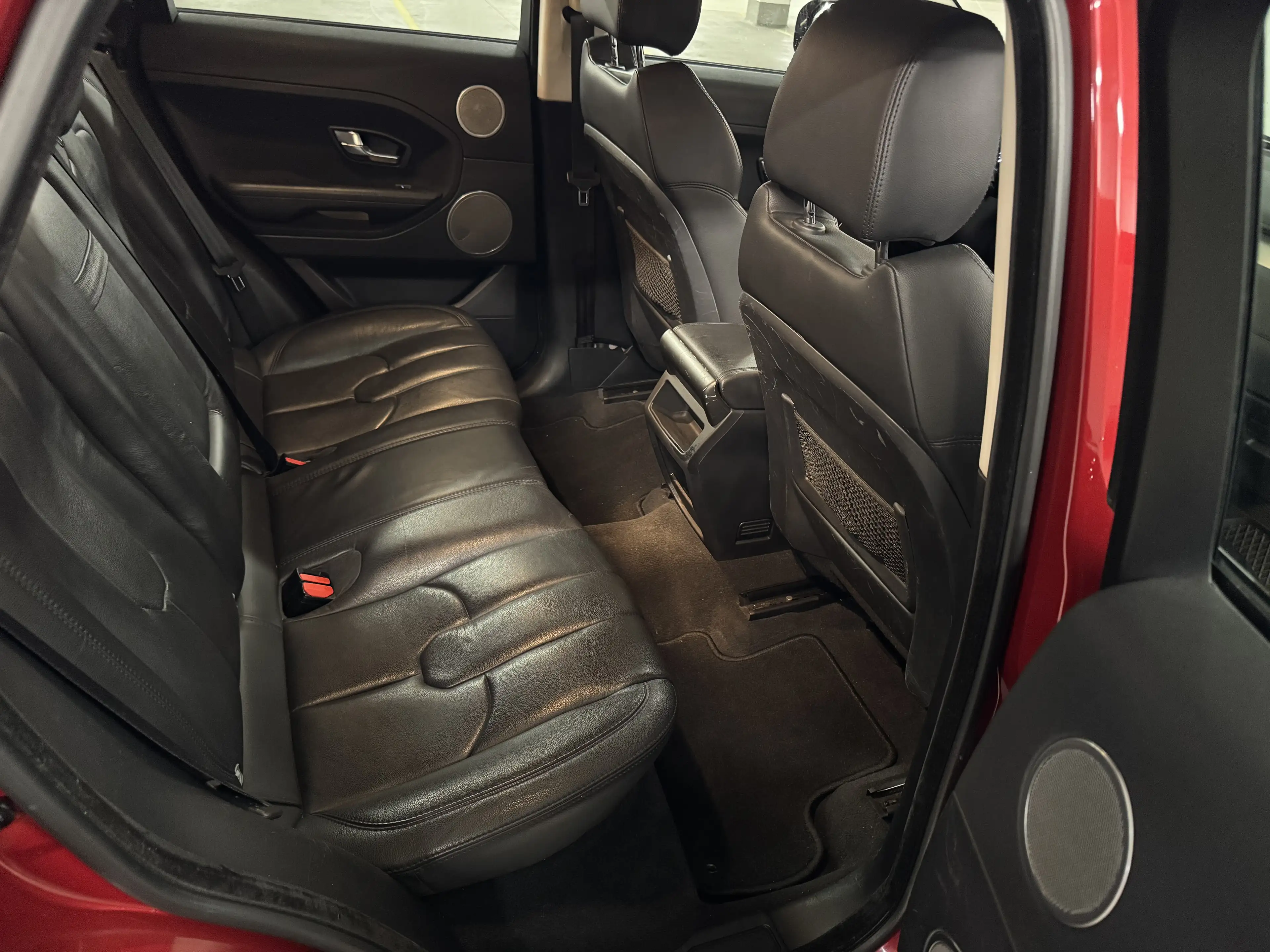 Land Rover Range Rover Evoque 2.2l Pure Allrad — photo 13