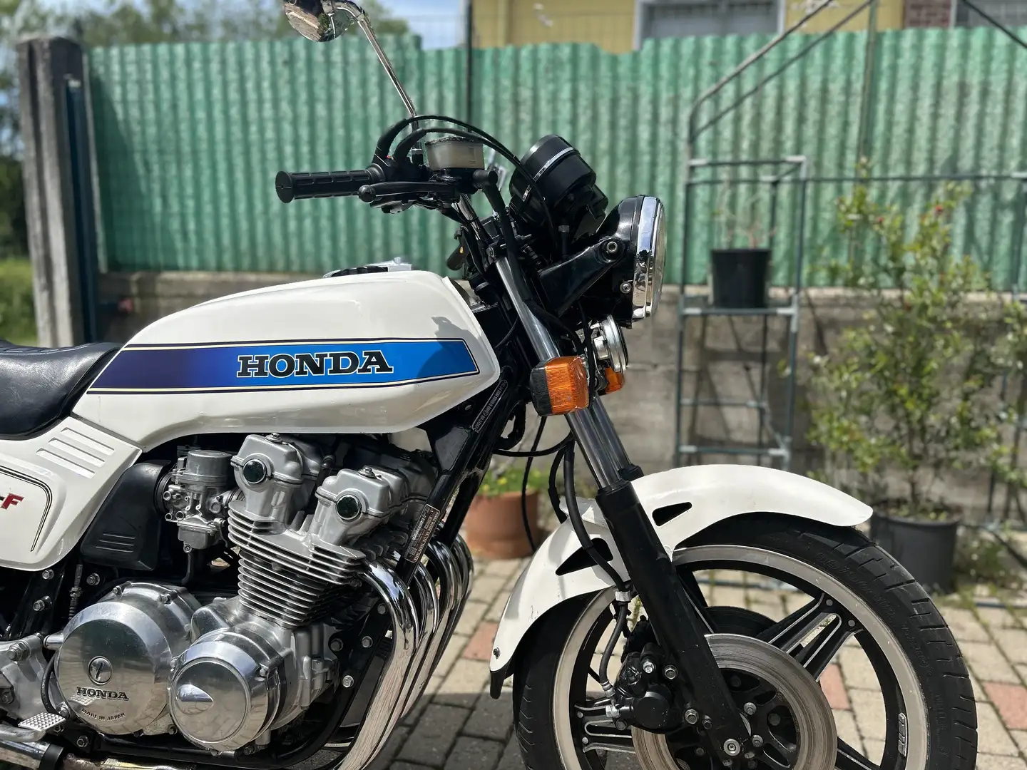 Honda CB 750 F - 1