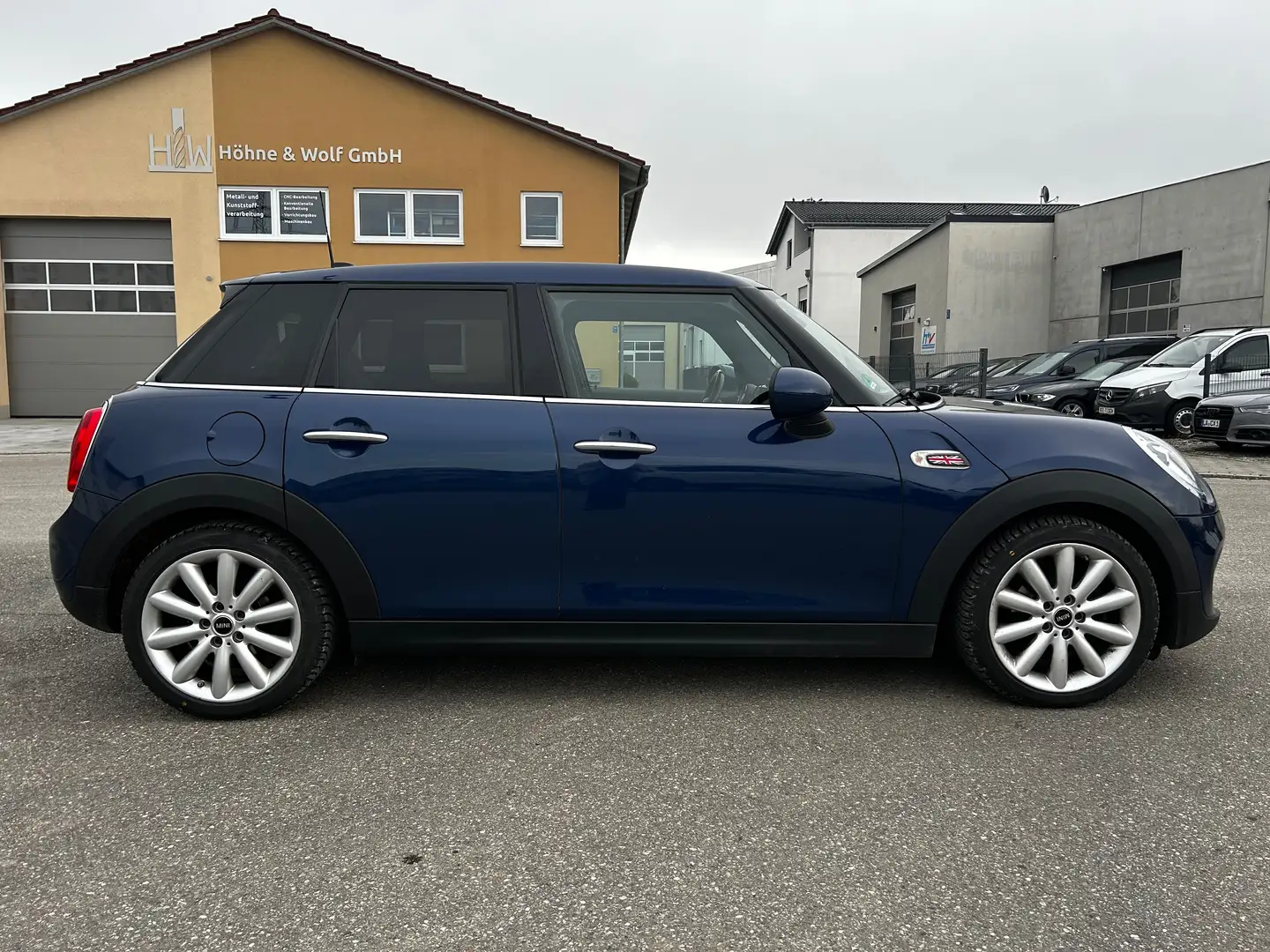 MINI One One 4-Türig Panorama/Xenon/Leder Blau - 1