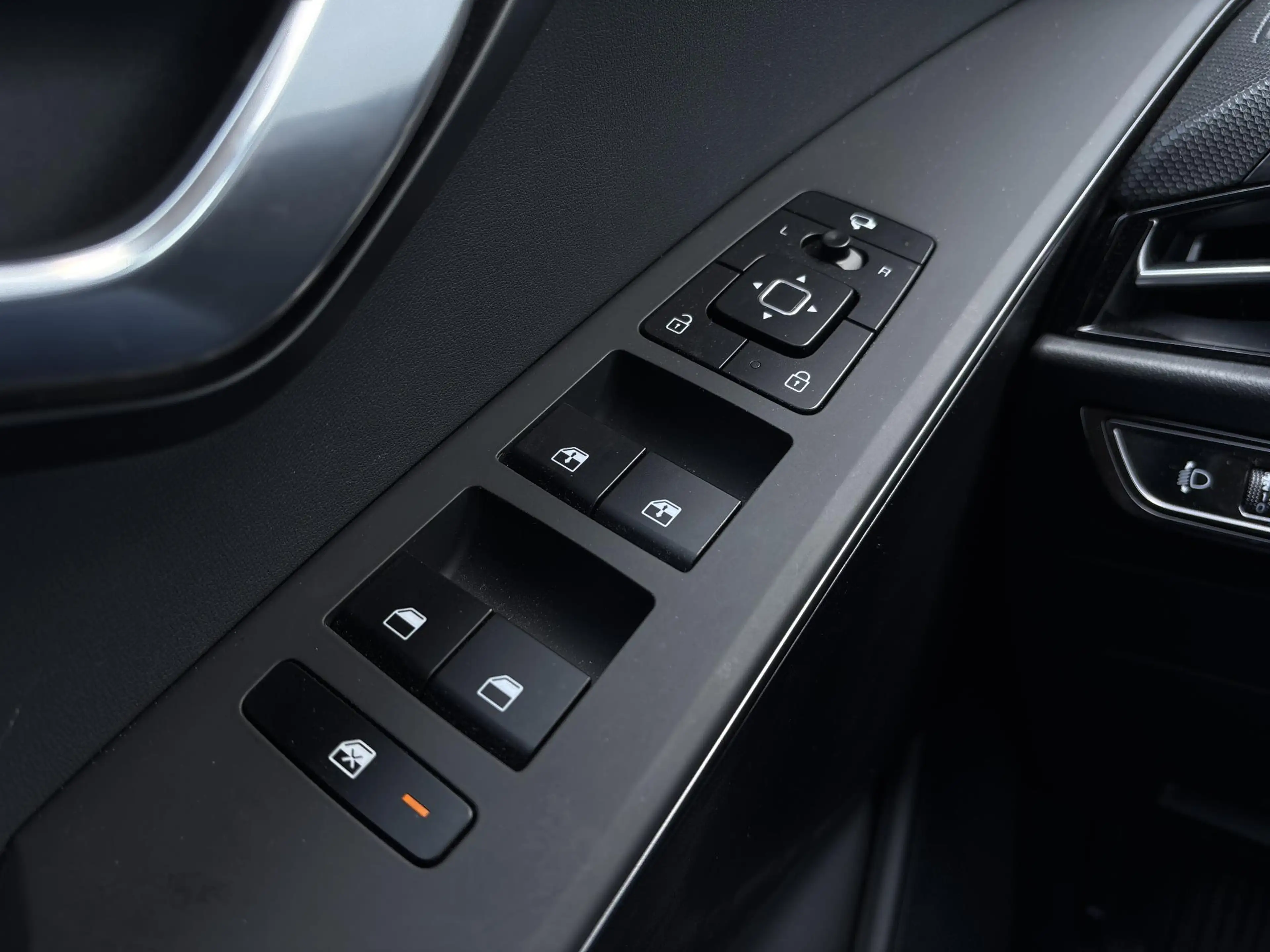 Kia e-Niro EV DynamicLine 64.8 kWh | Trekhaak | Achteruitrijc — photo 10