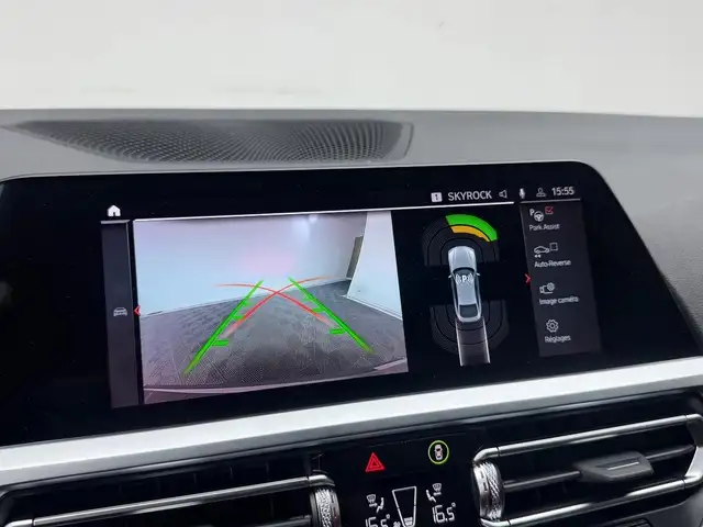 BMW 4 Series view 13