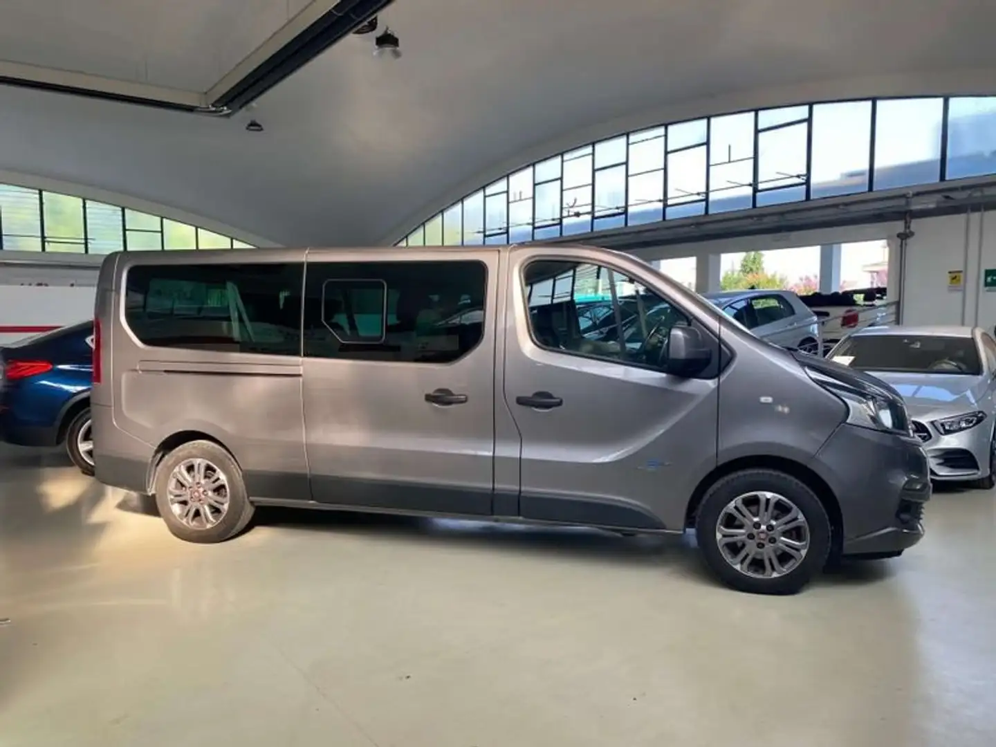 Fiat Talento 1.6 TwinTurbo MJT 145CV PC-TN Combi 12q PREZZO IV Gris - 2