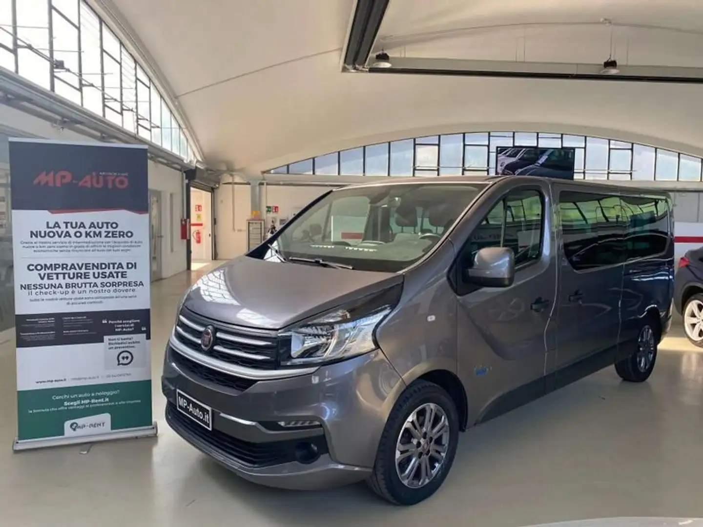 Fiat Talento 1.6 TwinTurbo MJT 145CV PC-TN Combi 12q PREZZO IV Gris - 1