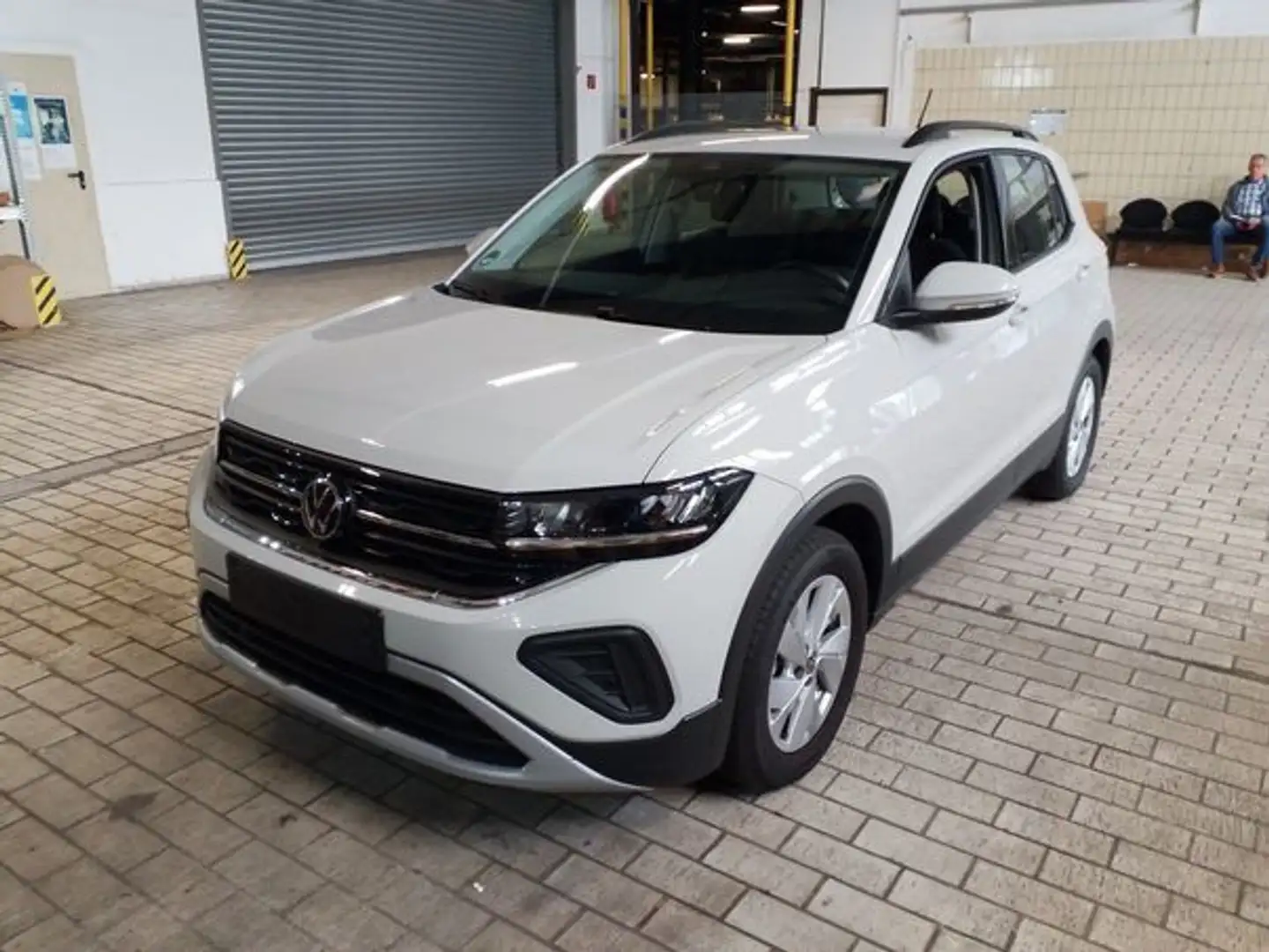 Volkswagen T-Cross 1.0 TSI DSG Life AHK Navi LED ACC SHZ PD Gris - 1