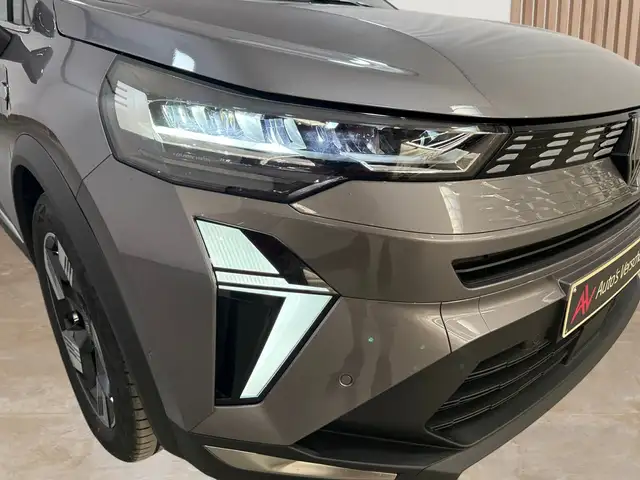 Renault Symbioz view 4