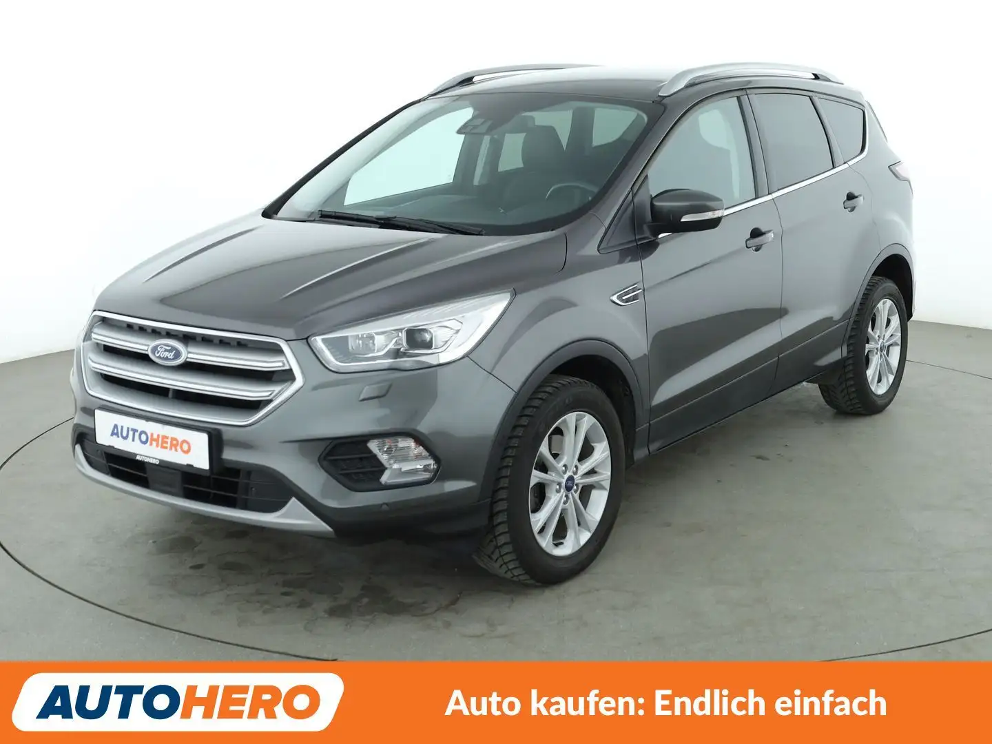Ford Kuga 1.5 EcoBoost Titanium *NAVI*PDC*CAM*SHZ* Grau - 1