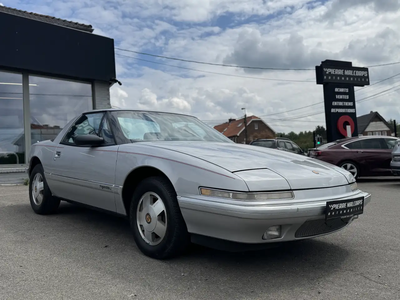 Buick REATTA 3.8 V6 COUPE / 1 OWNER, foto 3
