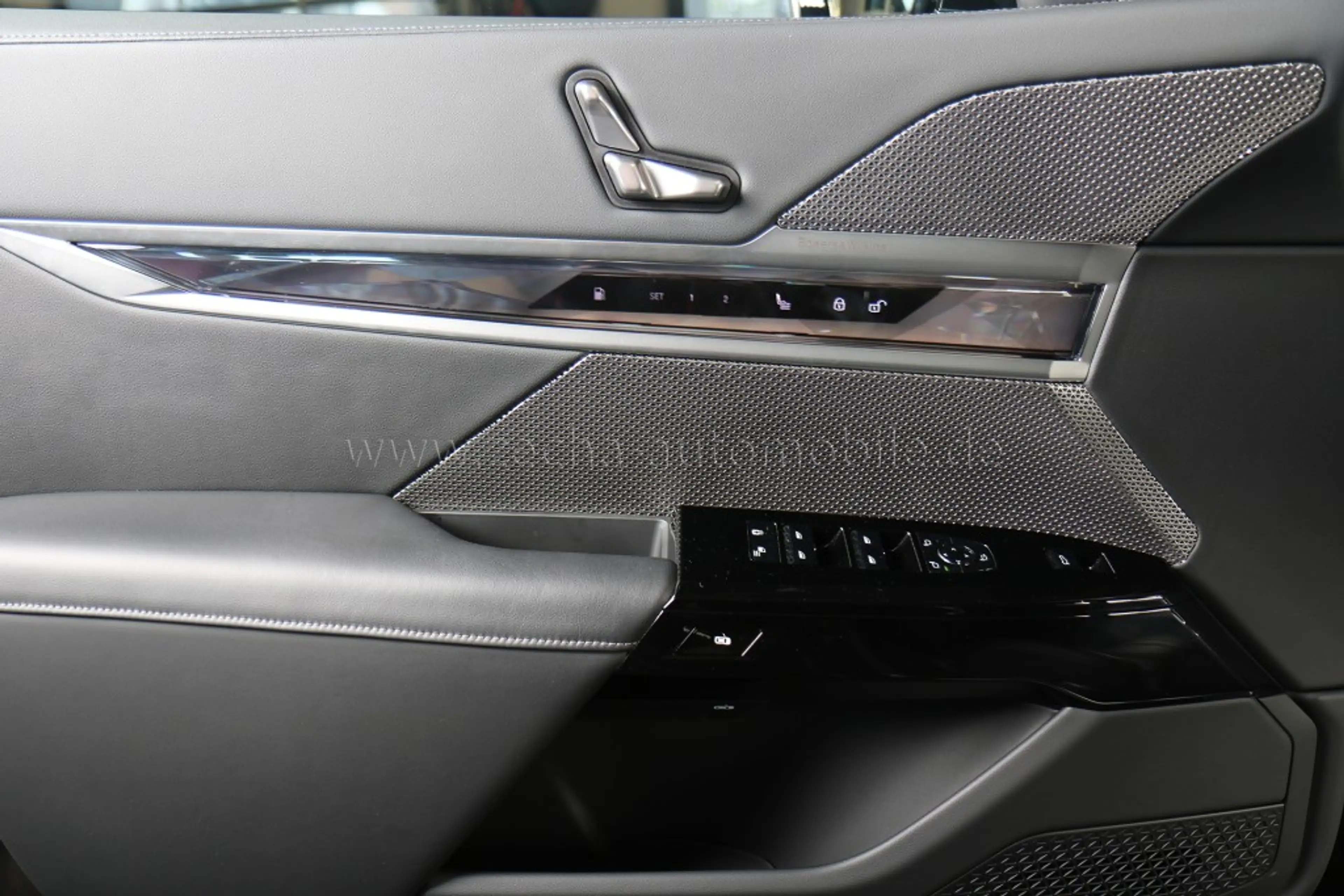 BMW 750 e xDr.ExecutiveLounge.Sitzbel.Panod.FondExp. — photo 4