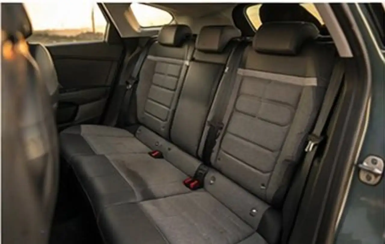 Citroen C4 Berline — photo 14
