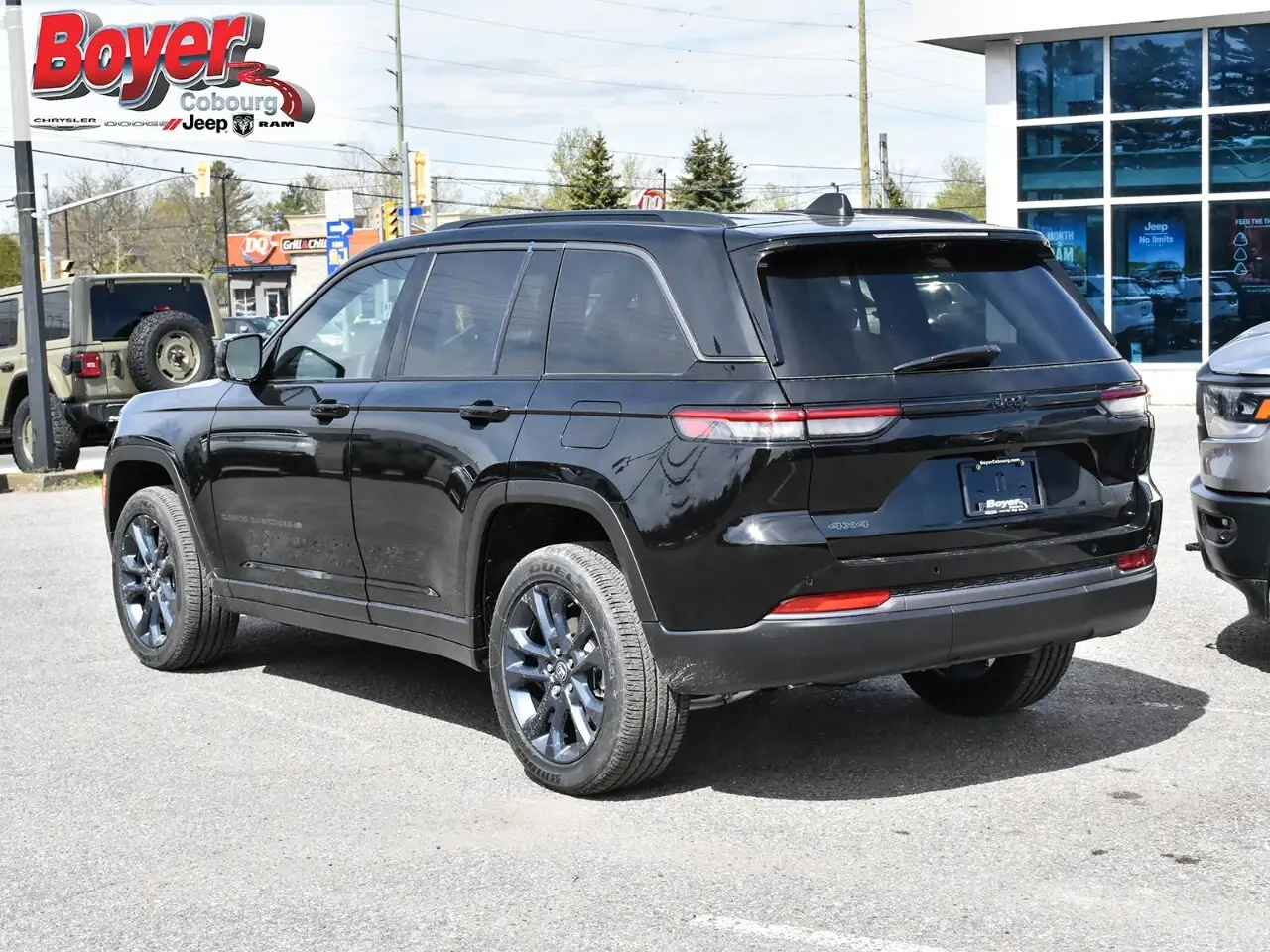 Jeep Grand Cherokee снимка Jeep Grand Cherokee