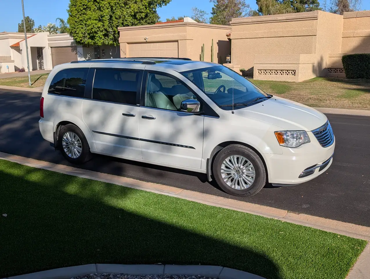2013 Chrysler Town & Country