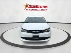 Chrysler Grand Caravan 2023