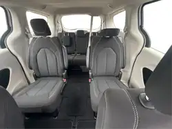 Chrysler Grand Caravan 2023 — фото 12