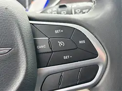 Chrysler Grand Caravan 2023 — фото 27