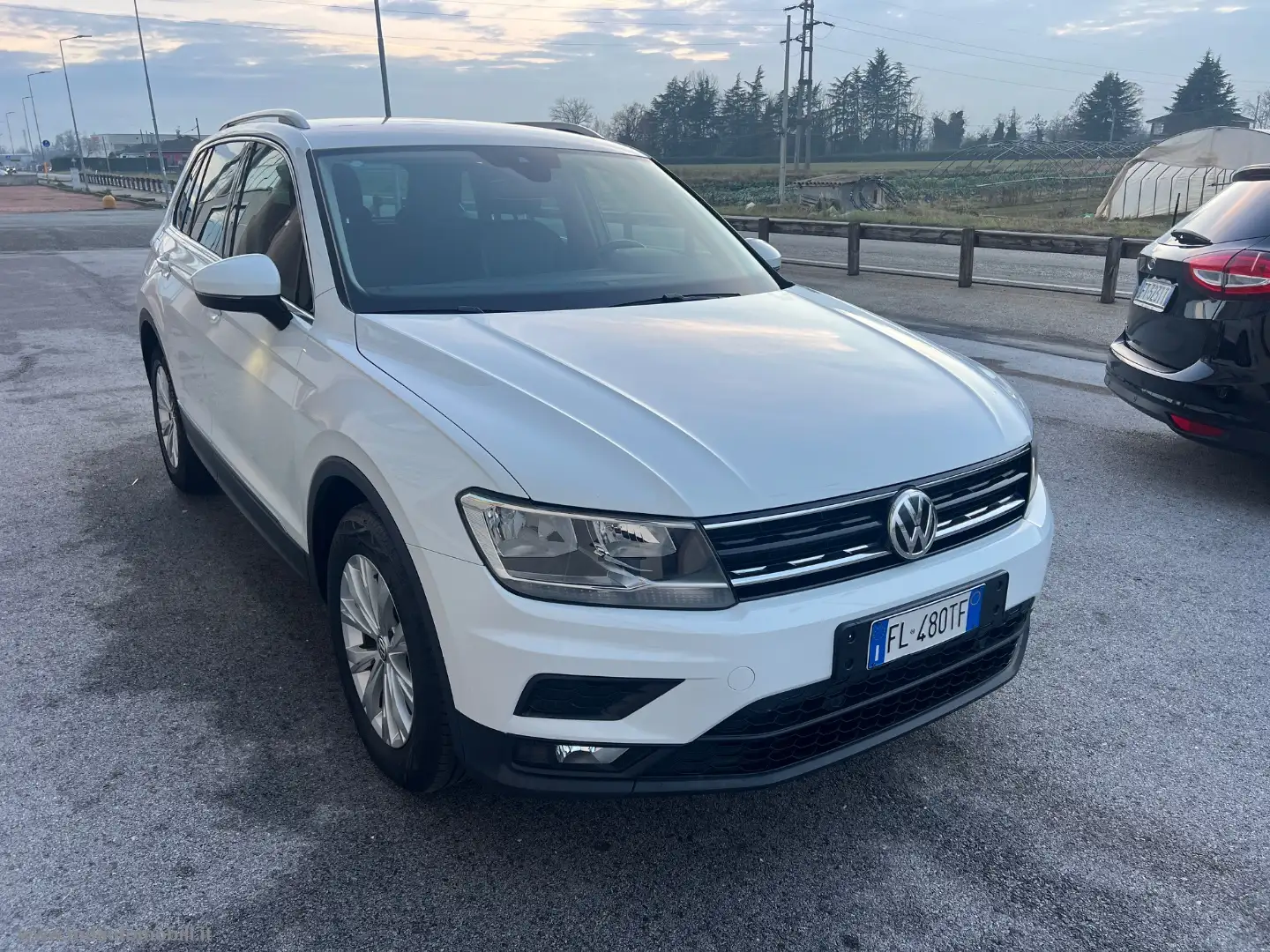 Volkswagen Tiguan 1.4 TSI Business BMT NUOVO MODELLO STUPENDA Blanc - 2