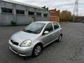 Toyota Yaris 1.3i airco avec contrôle technique ok Argent - thumbnail 1