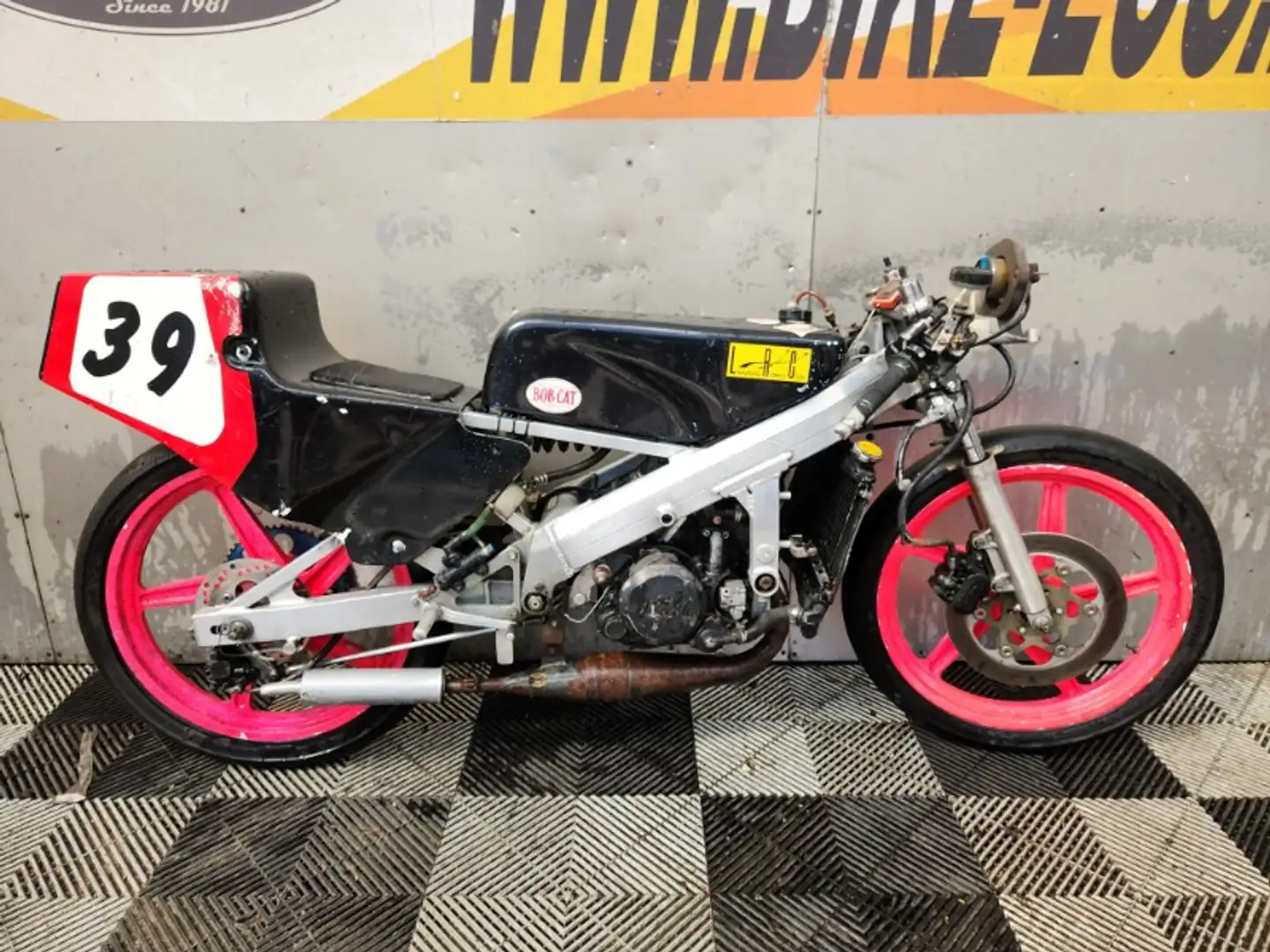 Honda RS 125 Schwarz - 1