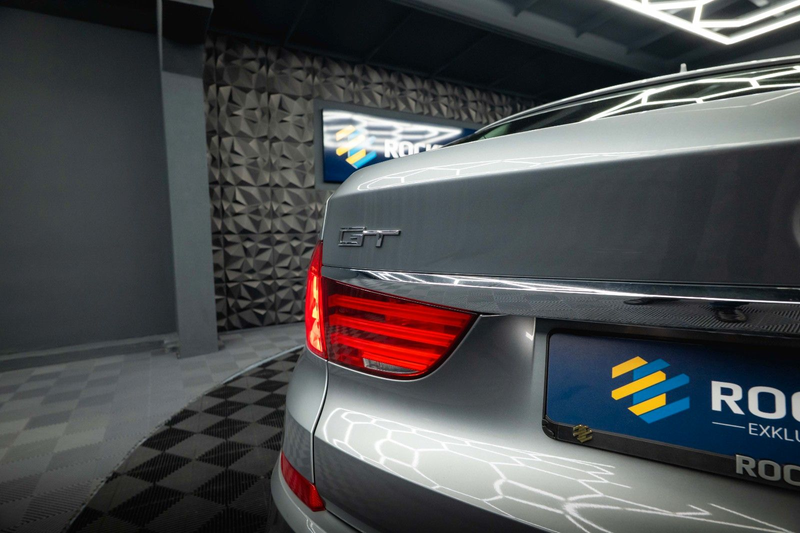 BMW 550 i xDrive Gran Turismo M-Sport *Pano*ACC*HU* — photo 12