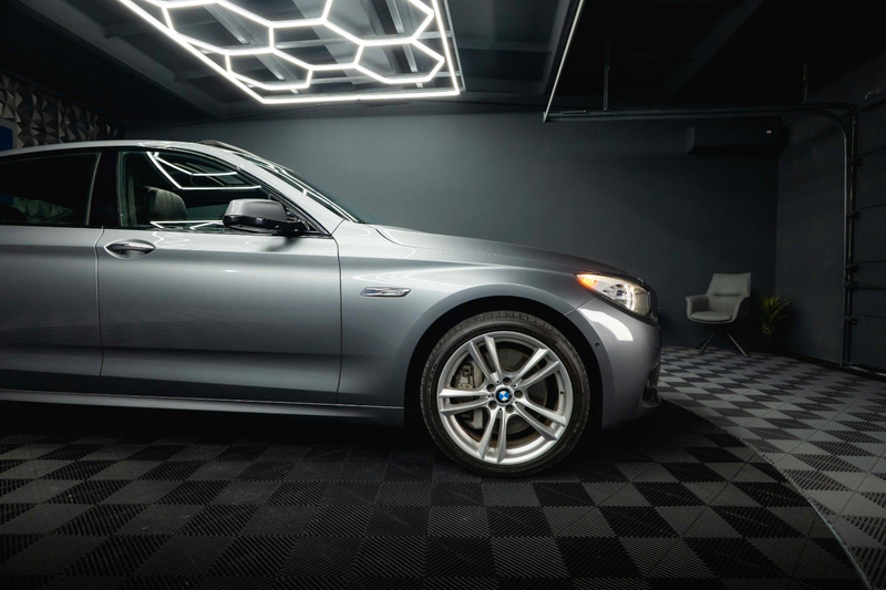 BMW 550 i xDrive Gran Turismo M-Sport *Pano*ACC*HU* — photo 10