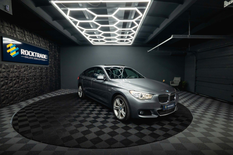 BMW 550 i xDrive Gran Turismo M-Sport *Pano*ACC*HU* — photo 6