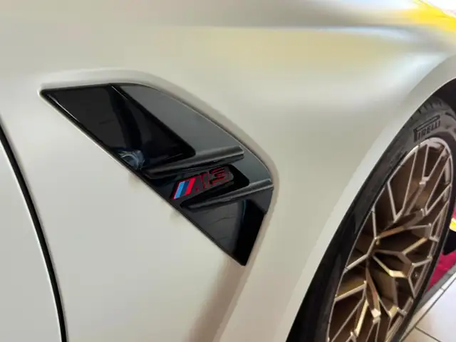 BMW M3 view 15