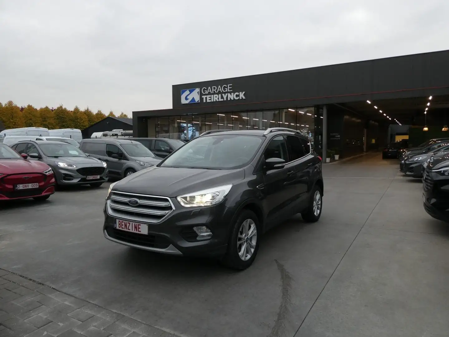 Ford Kuga 1.5 i benzine 150pk Titanium Luxe Camera (75794) Gris - 1