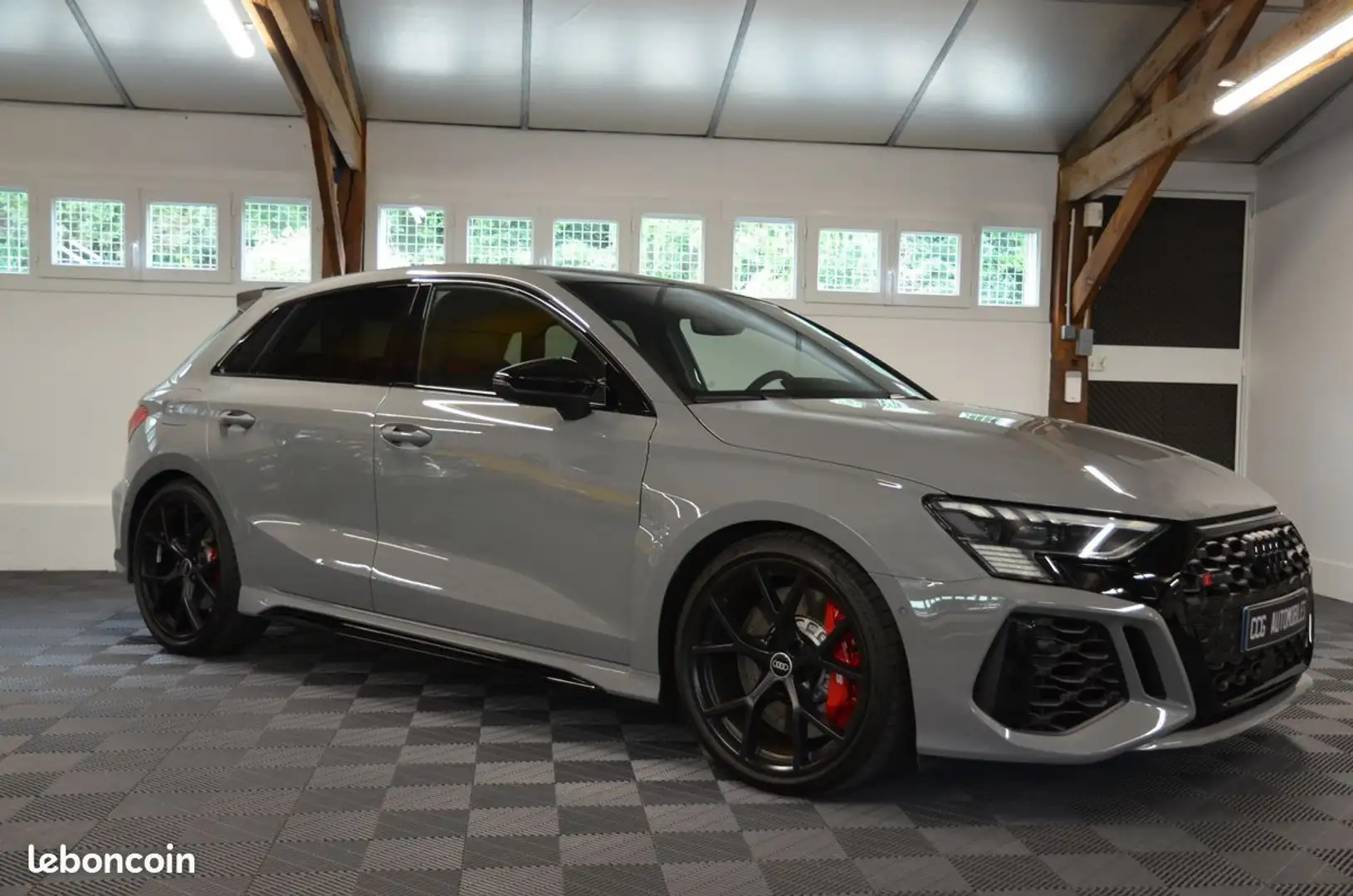 Audi RS3 sportback 8y Gris - 2