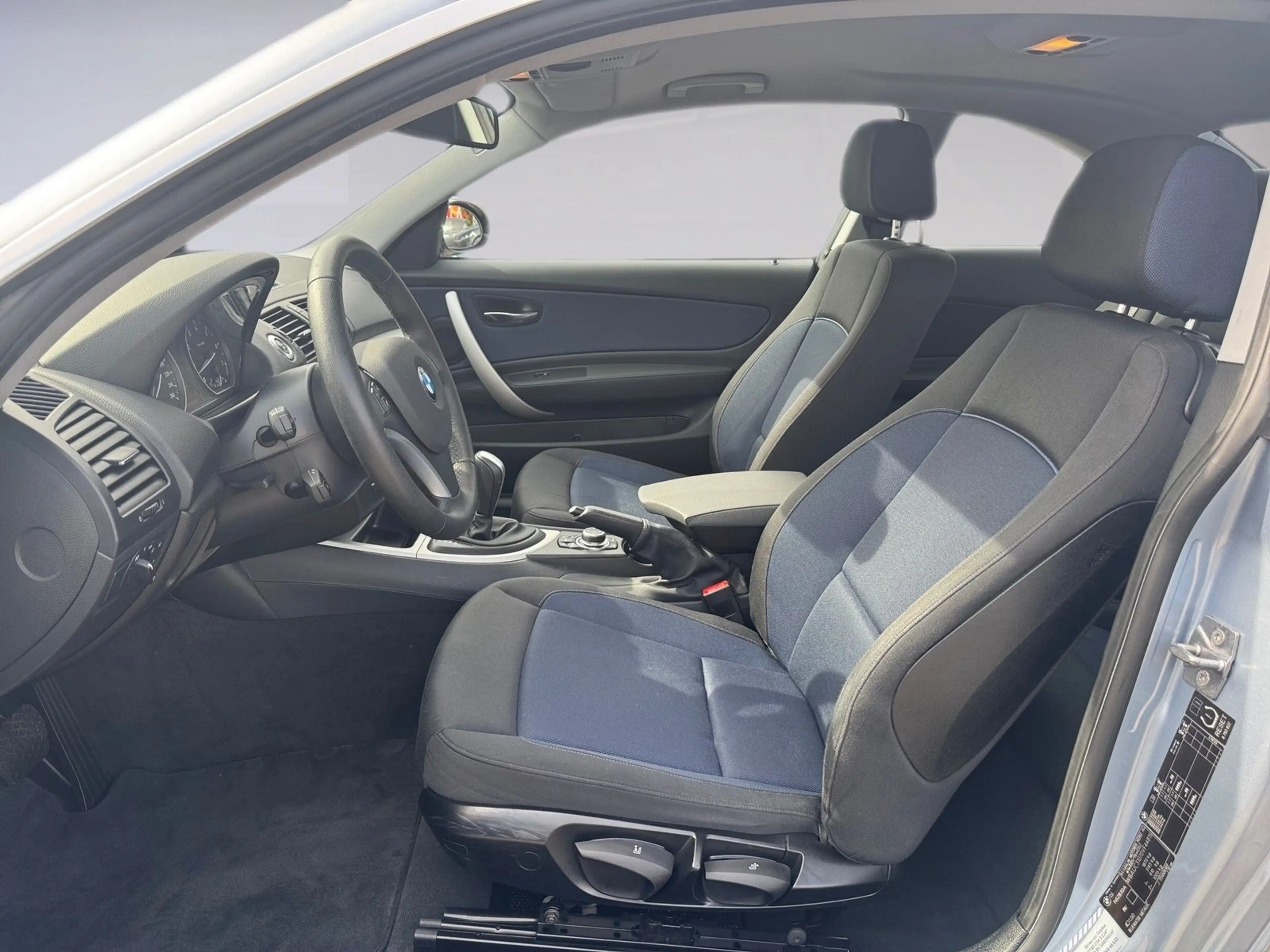 BMW 125 i Coupe 3.0 Aut.*1 Besitz*38.000KM*Original* — photo 7
