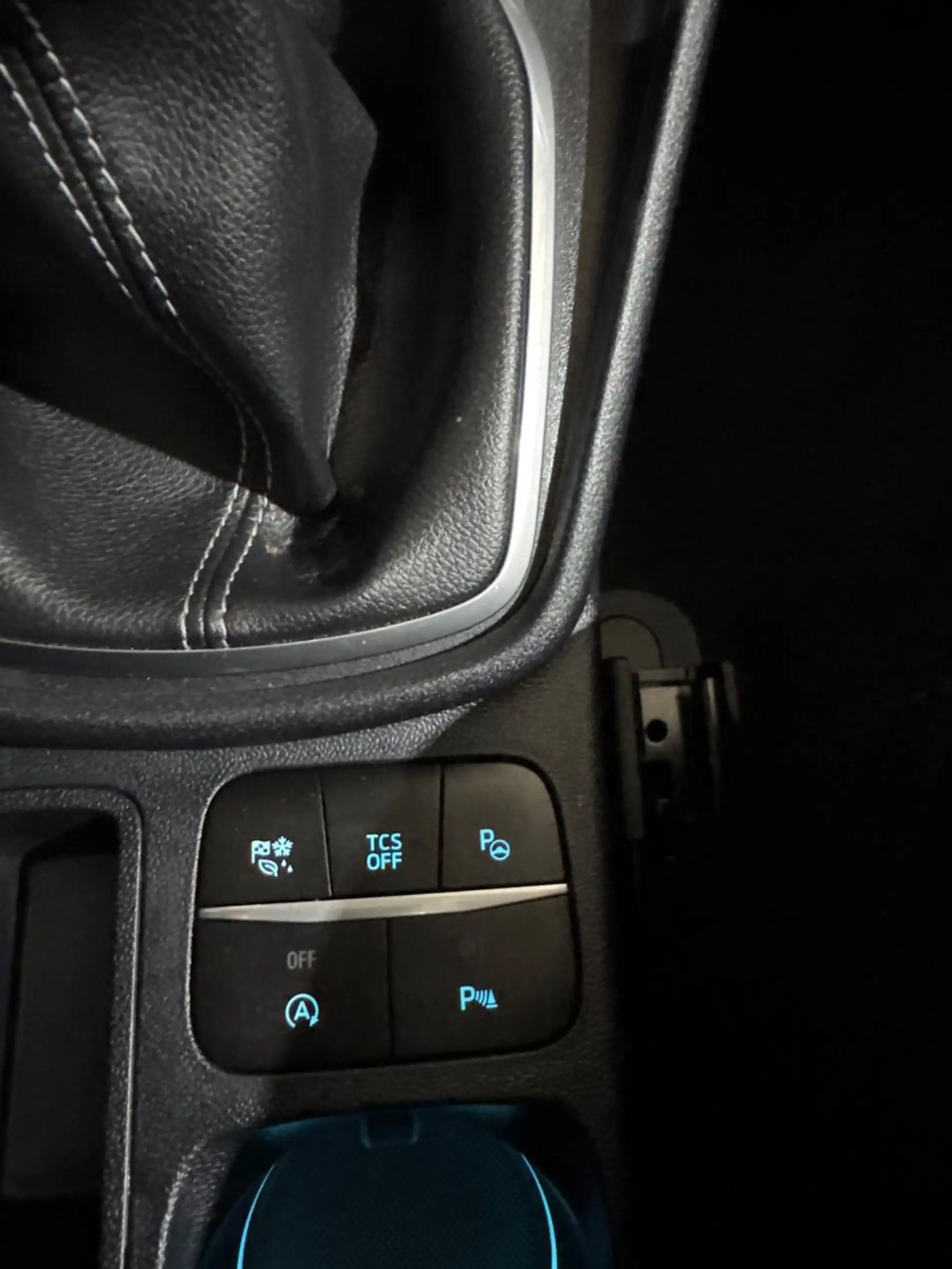 Ford Puma 1.0i Titanium LED Navi Winter akt.PDC RfK — photo 15