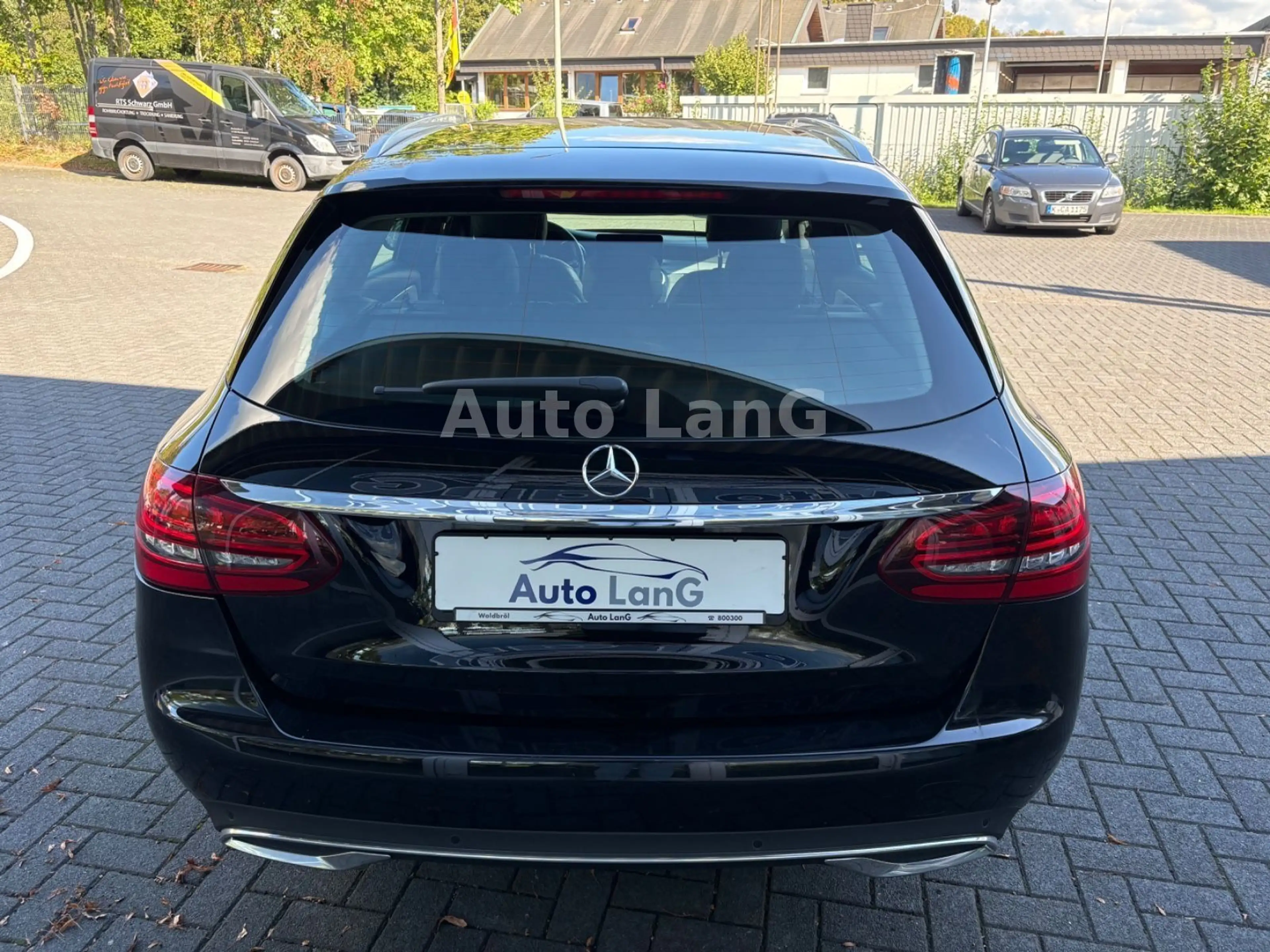 Mercedes-Benz C 180 T-Modell AHK NAVI KAMERA — photo 6