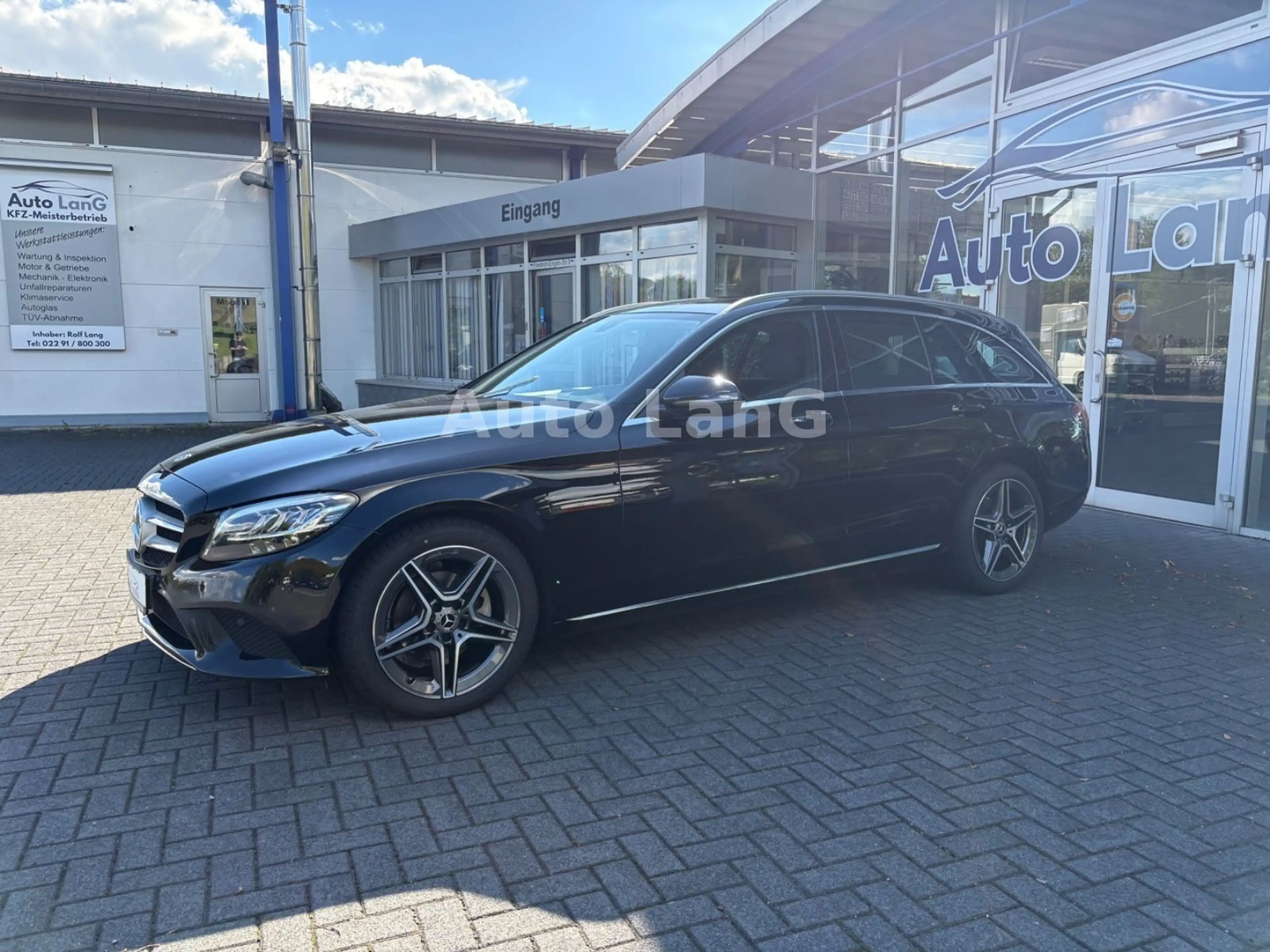 Mercedes-Benz C 180 T-Modell AHK NAVI KAMERA — photo 2