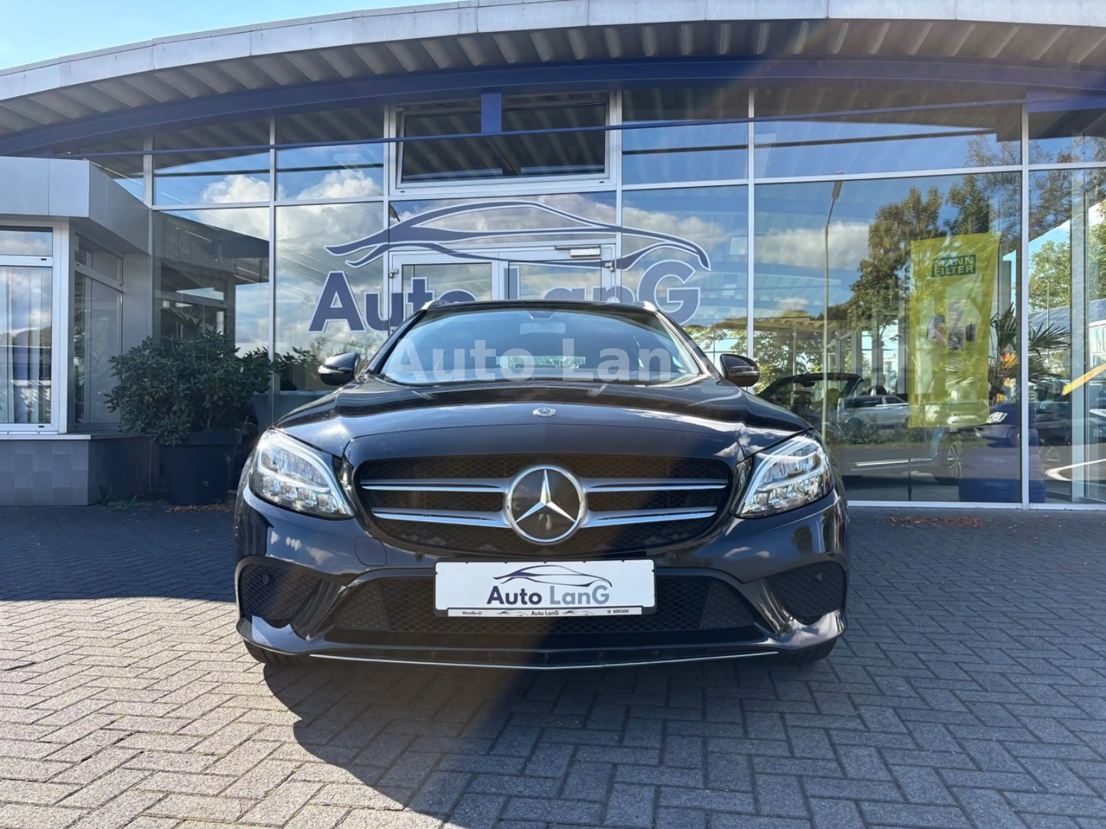 Mercedes-Benz C 180 T-Modell AHK NAVI KAMERA — photo 5