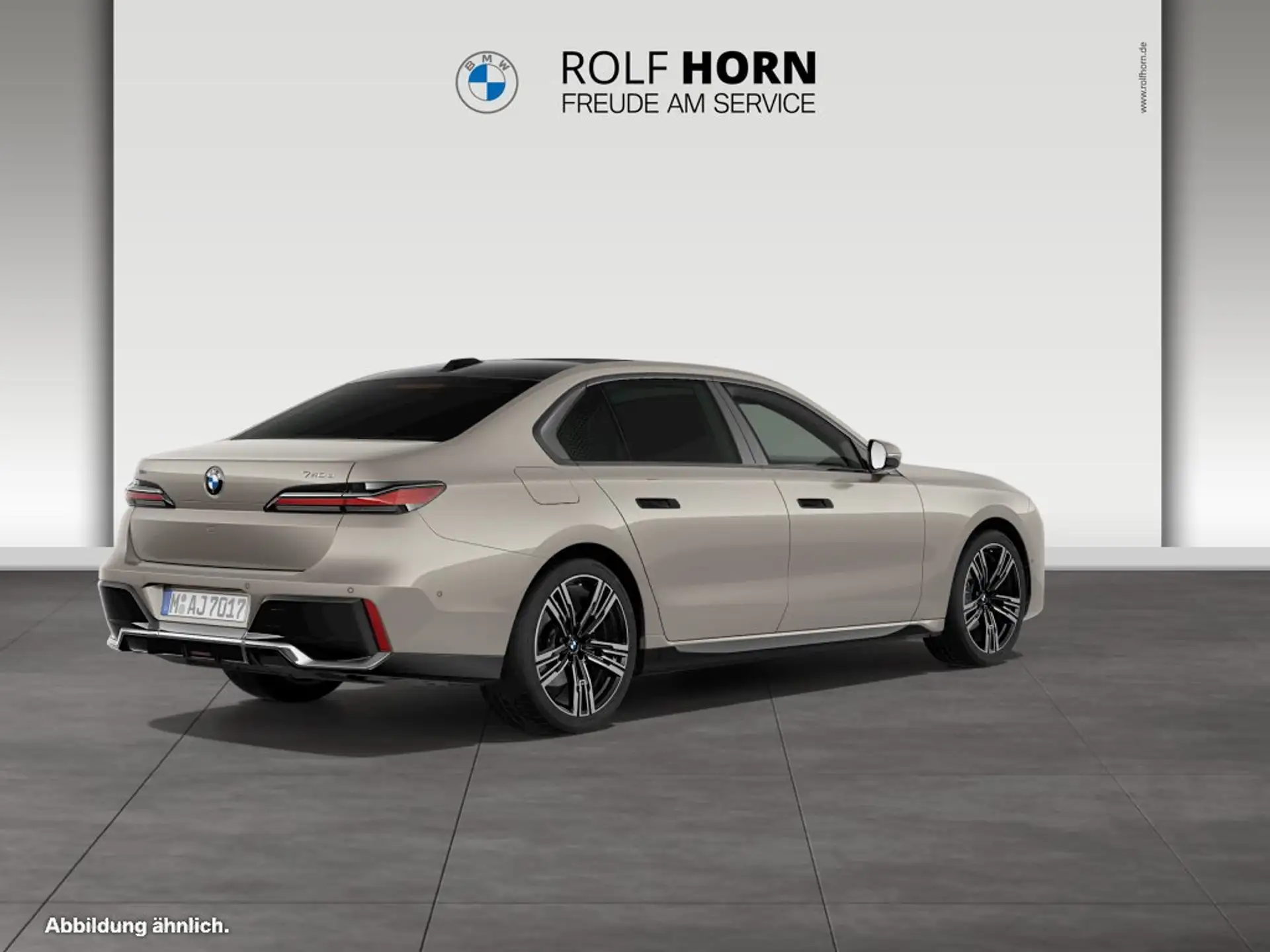 BMW 7 Series 740d 2025 베이지 사진 2