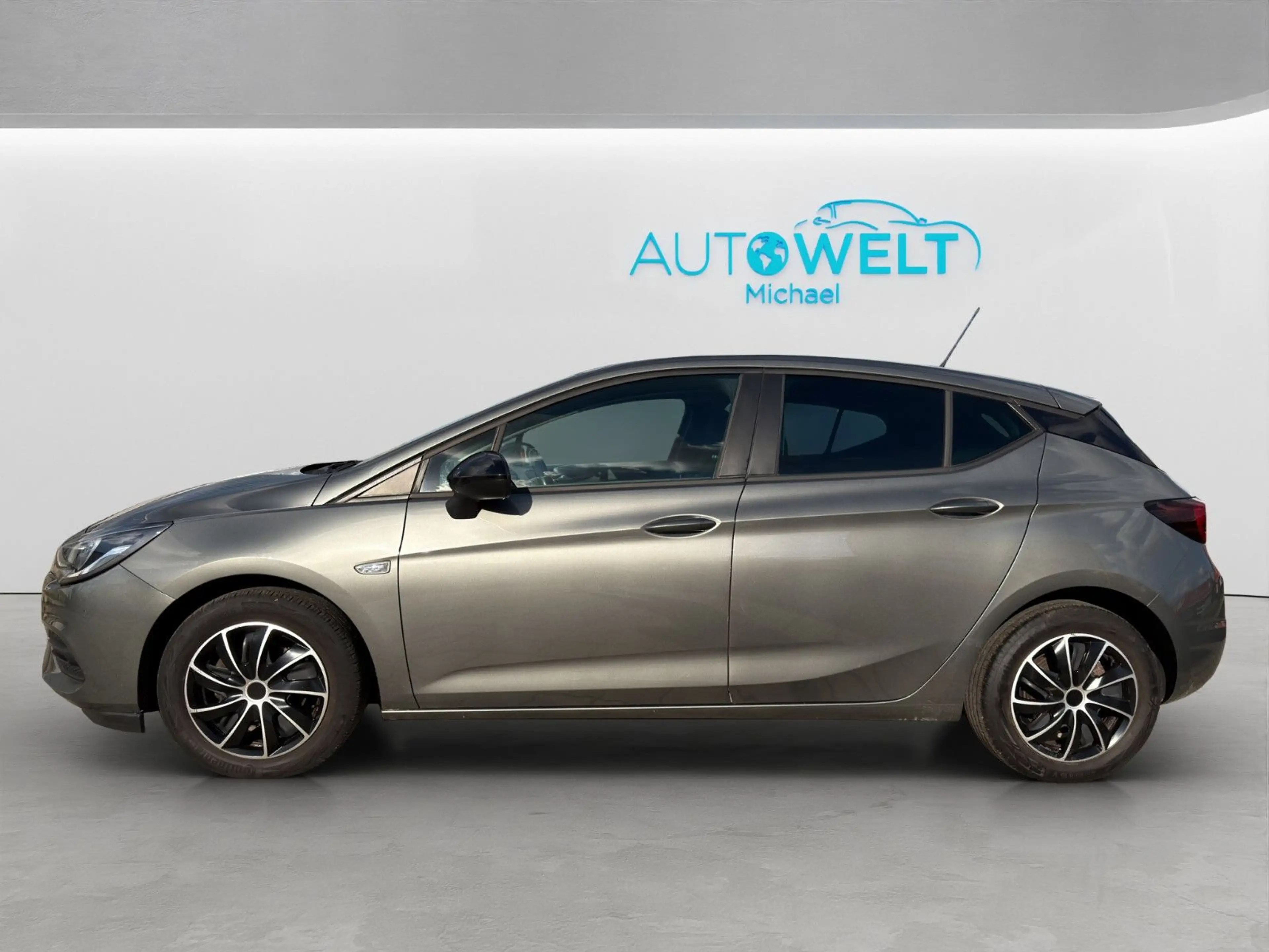 Opel Astra 1.2 KLIMAAUT APP lück.Scheckheft Zahnr.NEU — photo 8