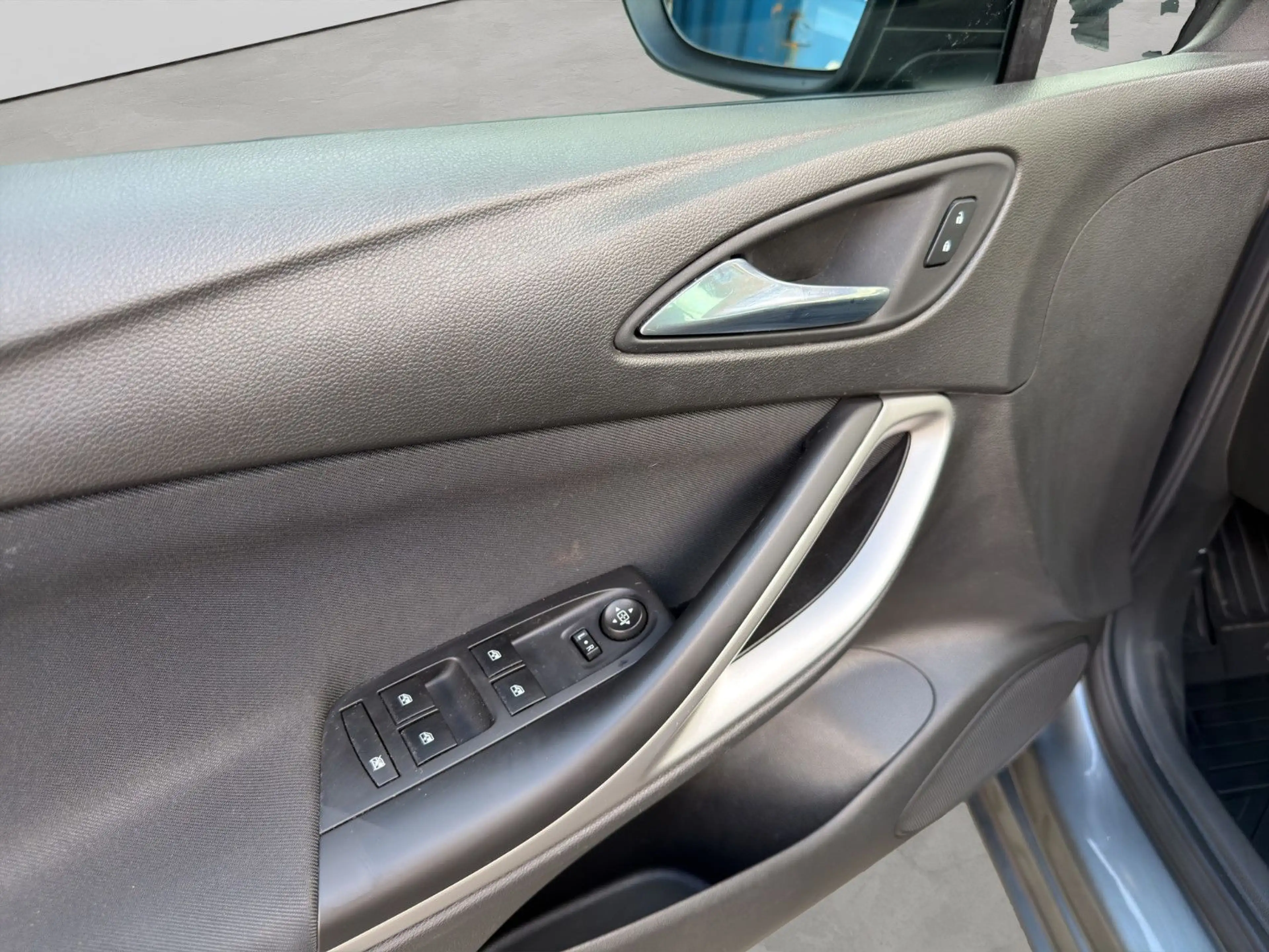Opel Astra 1.2 KLIMAAUT APP lück.Scheckheft Zahnr.NEU — photo 13