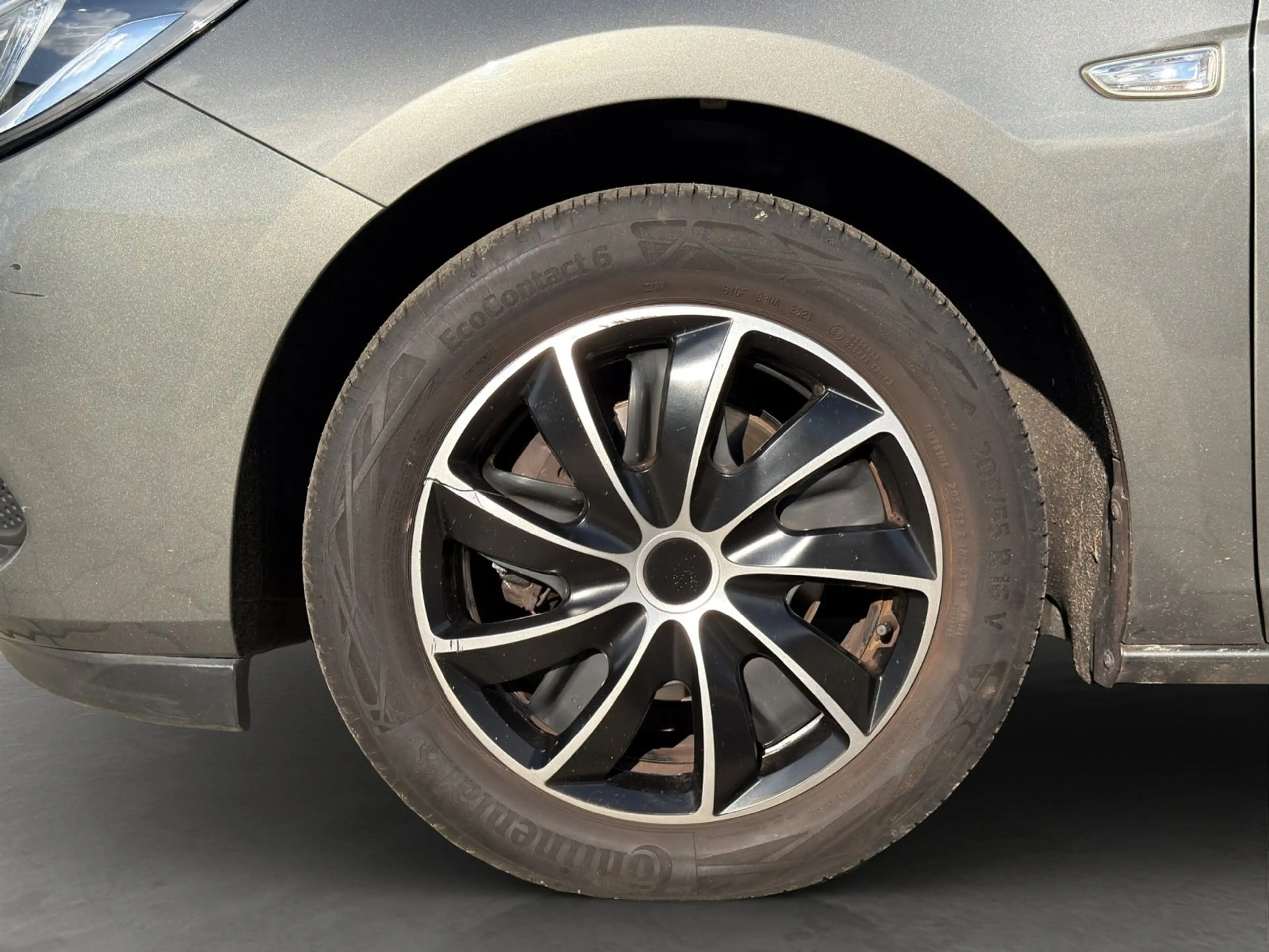 Opel Astra 1.2 KLIMAAUT APP lück.Scheckheft Zahnr.NEU — photo 9