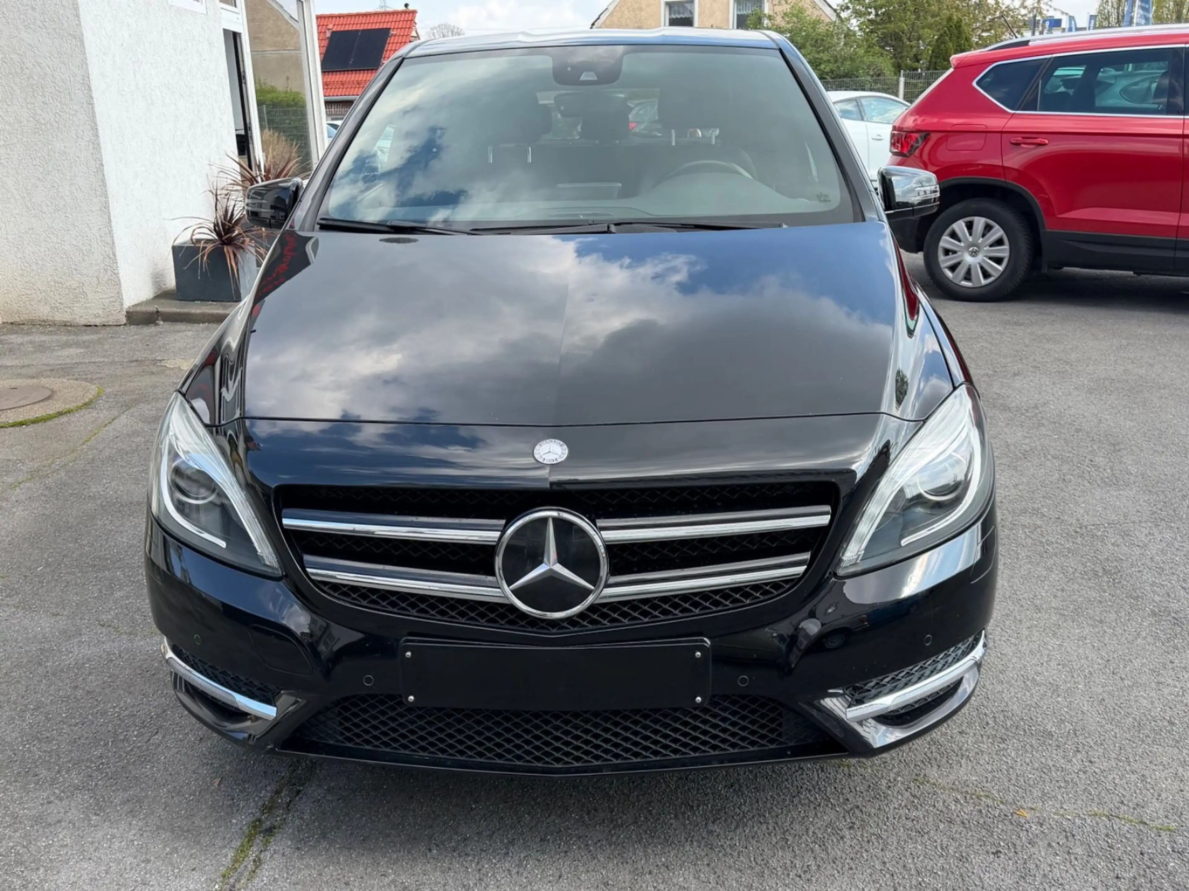 Mercedes-Benz B 180 Edition E Sitzeinstellung mit Memory-Funkt — photo 2