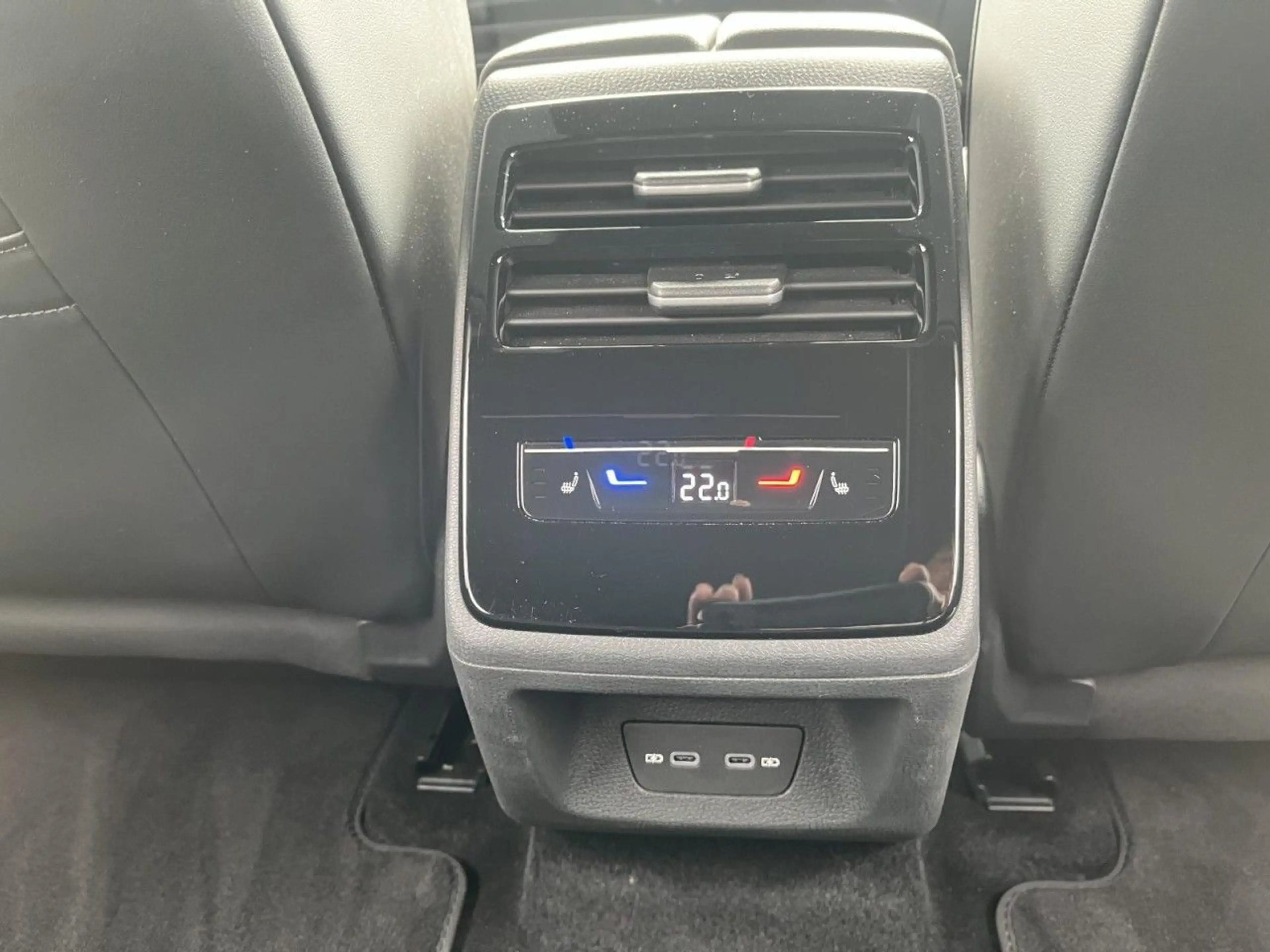 Volkswagen ID.7 GTX 4Motion (AreaView+AHK+HeadUP+Har — photo 12
