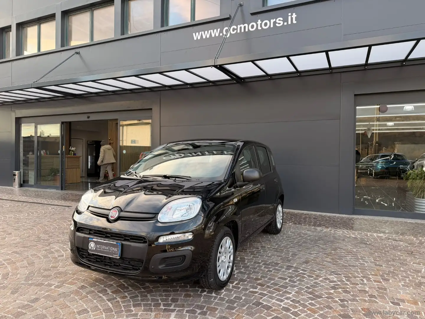 Fiat Panda 1.0 FireFly S&S Hybrid Nero - 1