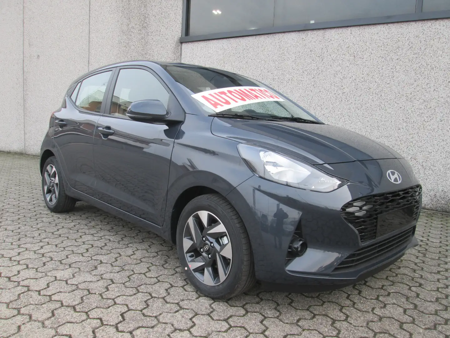 Hyundai i10 1.0 mpi Connectline 63cv Automatica REAL PRICE Grigio - 1