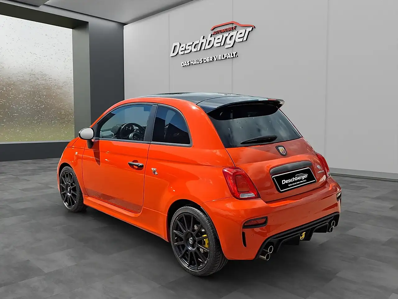 Abarth 695 2023