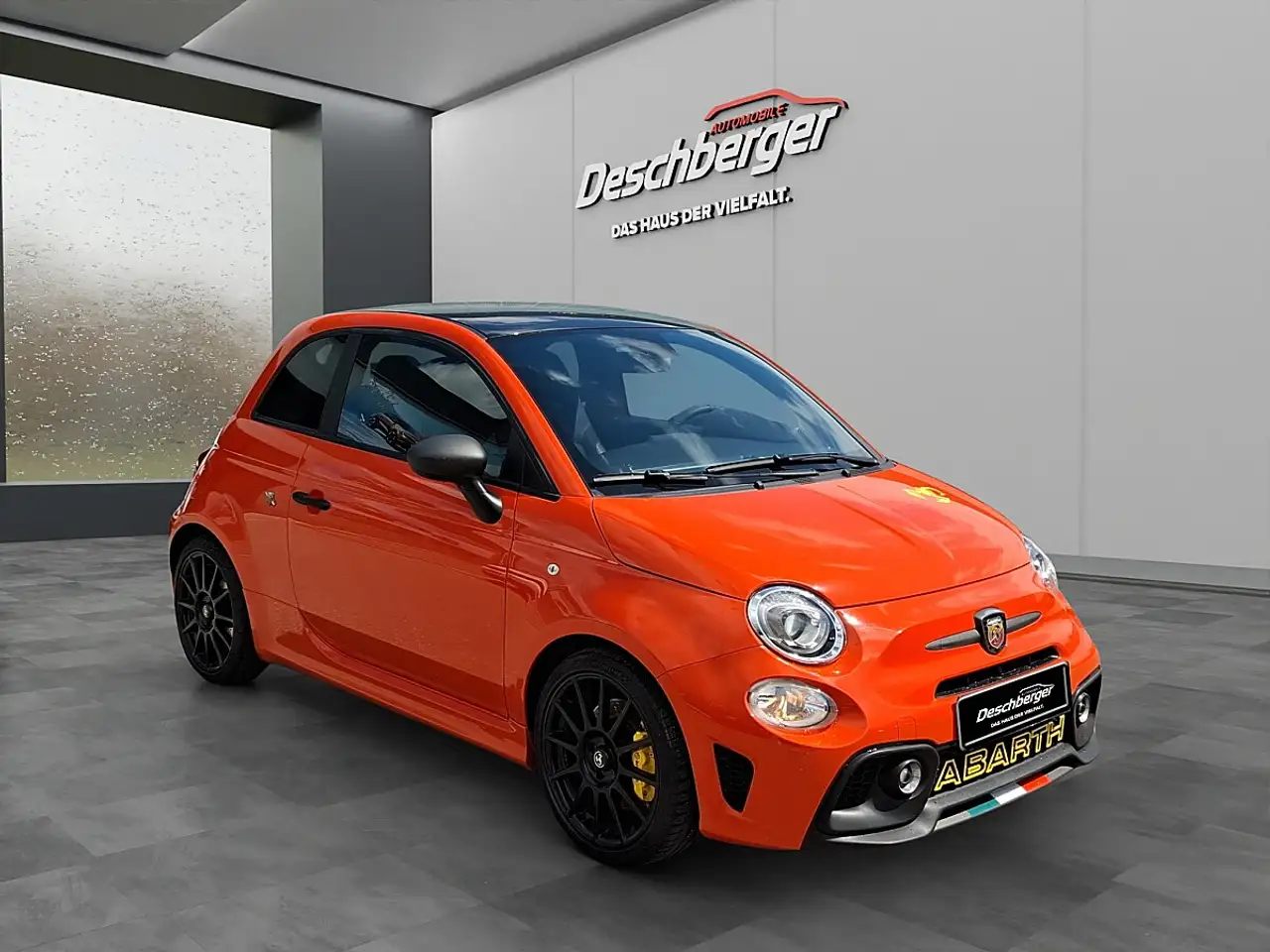 Abarth 695 2023