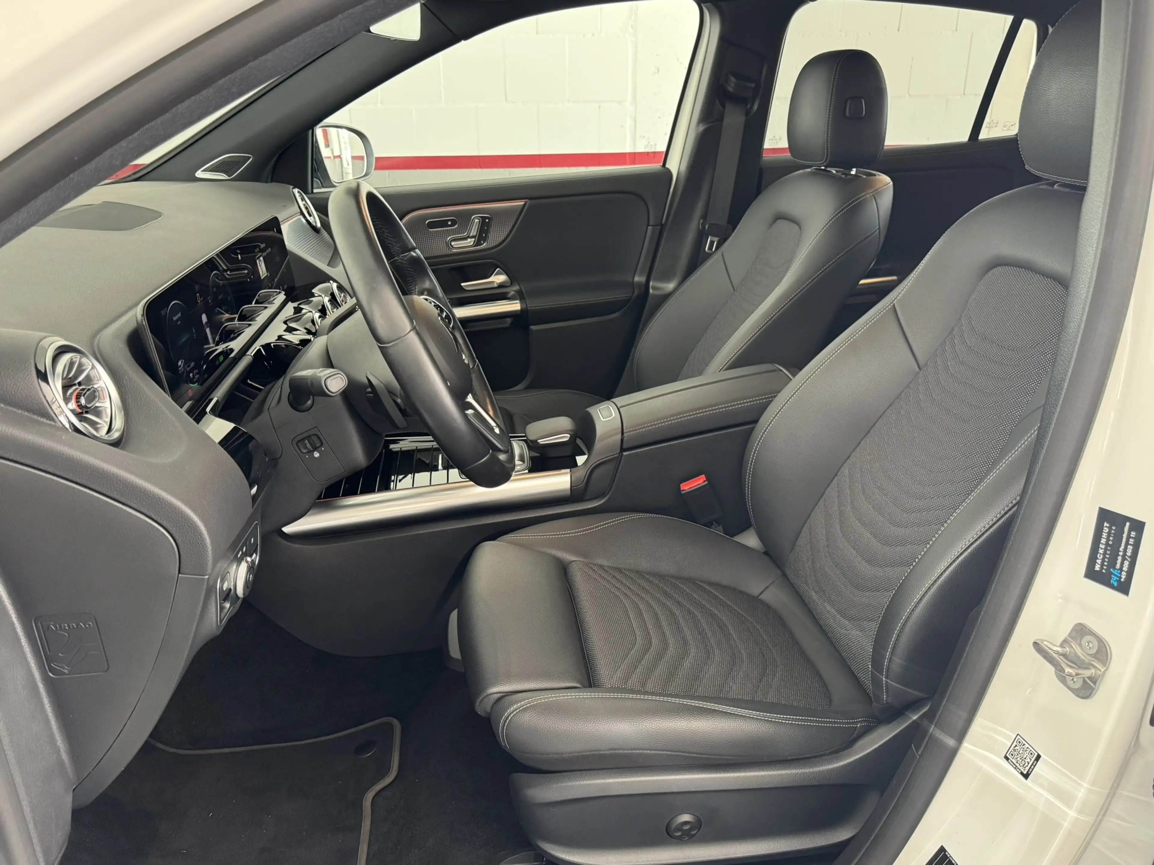 Mercedes-Benz EQA 350 4Matic Advanced+ Pano Burmester — photo 10