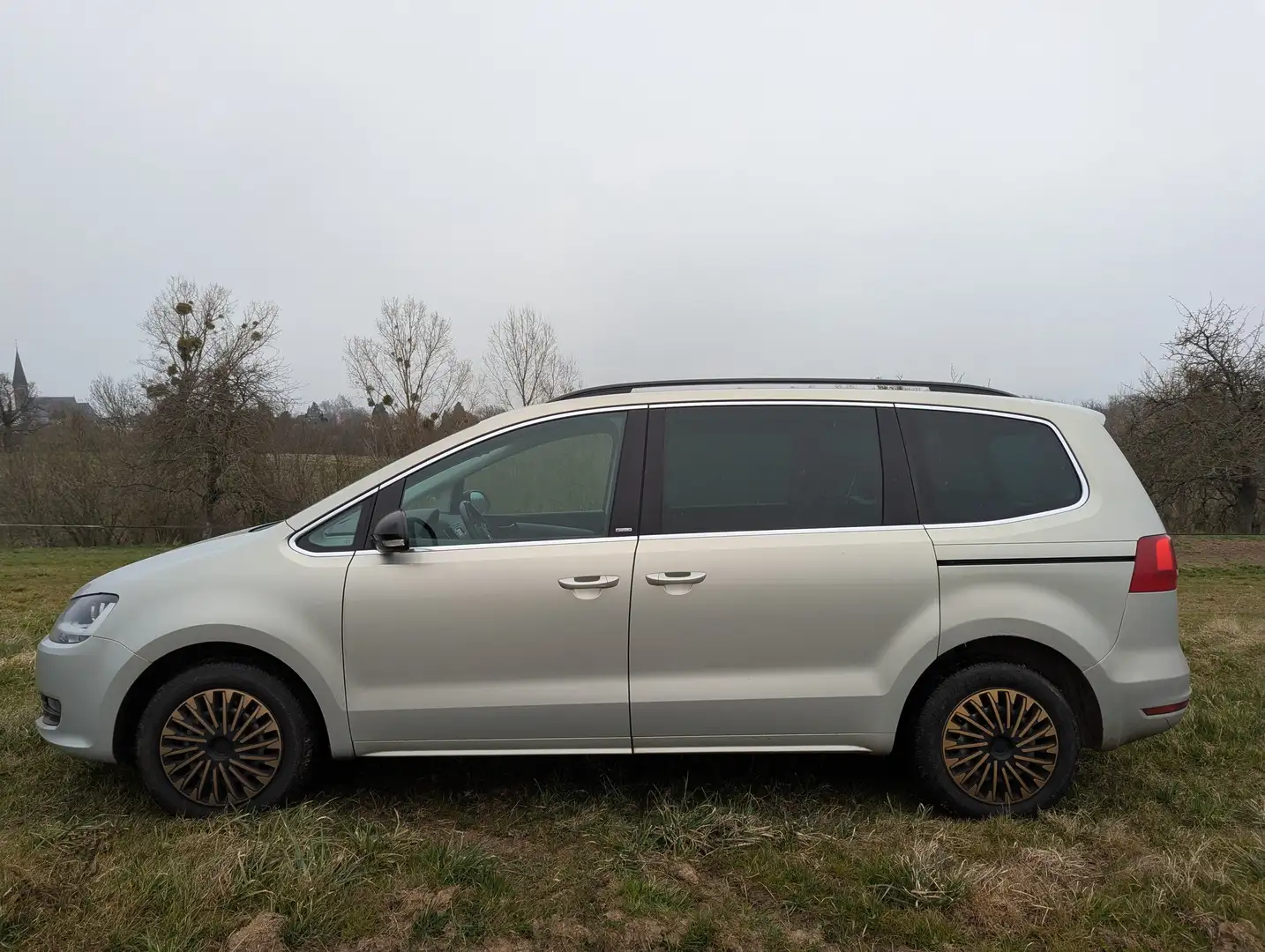 Volkswagen Sharan Sharan 2.0 TSI DSG Style Silber - 1
