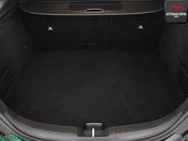 Mercedes-Benz Unknown Model view 13