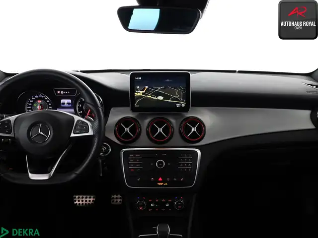 Mercedes-Benz Unknown Model view 9