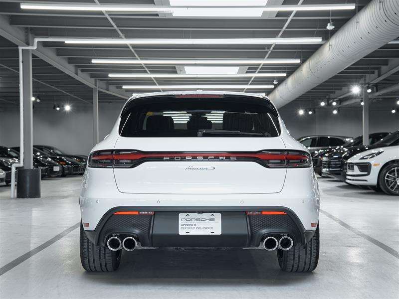 2022 Porsche Macan S alt 4