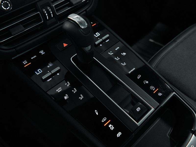2022 Porsche Macan S thumb 33