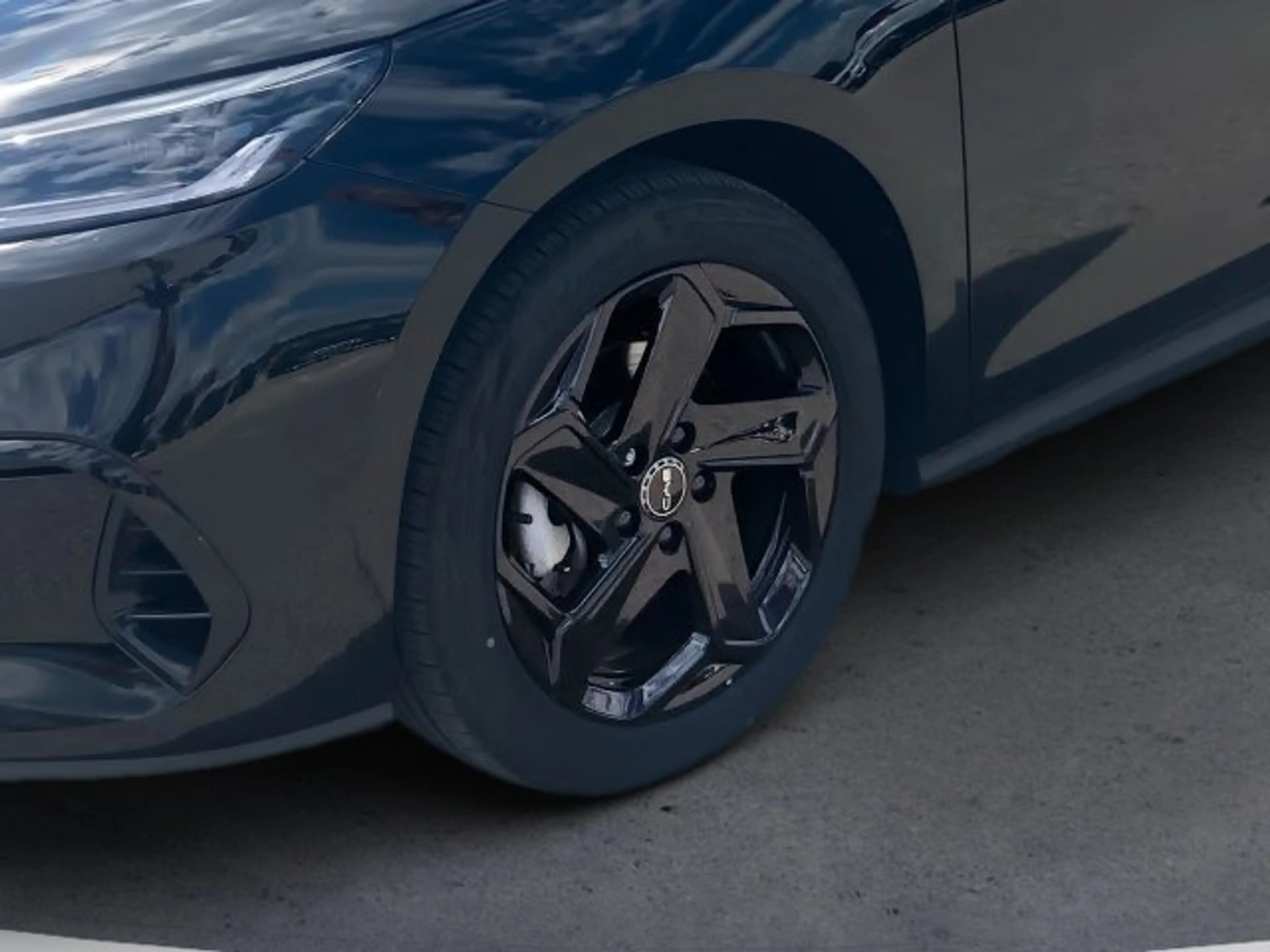 BYD Seal 6 DM-i Touring Comfort — photo 6