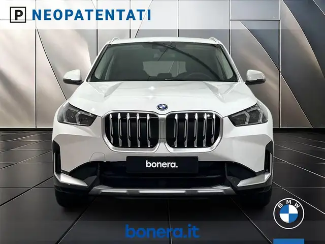 BMW Ix1 view 2